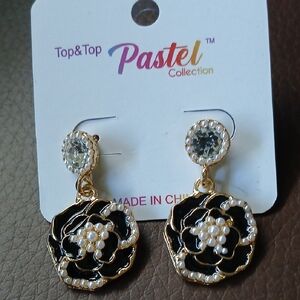 Black and Gold Floral Earrings